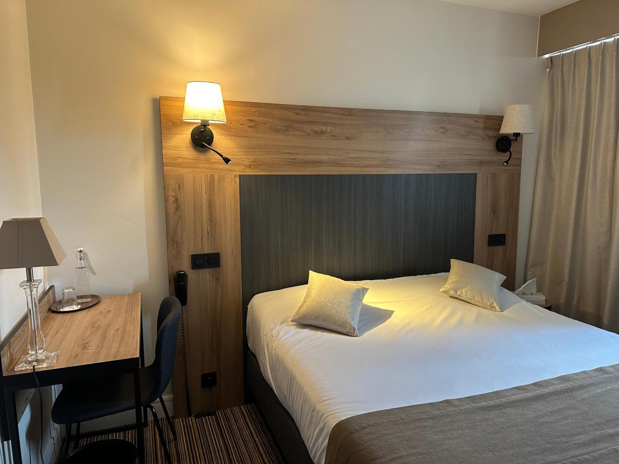 The Originals City, Hotel Napoleon, La Roche-Sur-Yon Ngoại thất bức ảnh