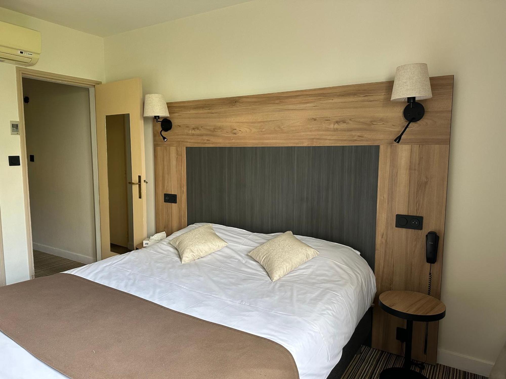 The Originals City, Hotel Napoleon, La Roche-Sur-Yon Ngoại thất bức ảnh